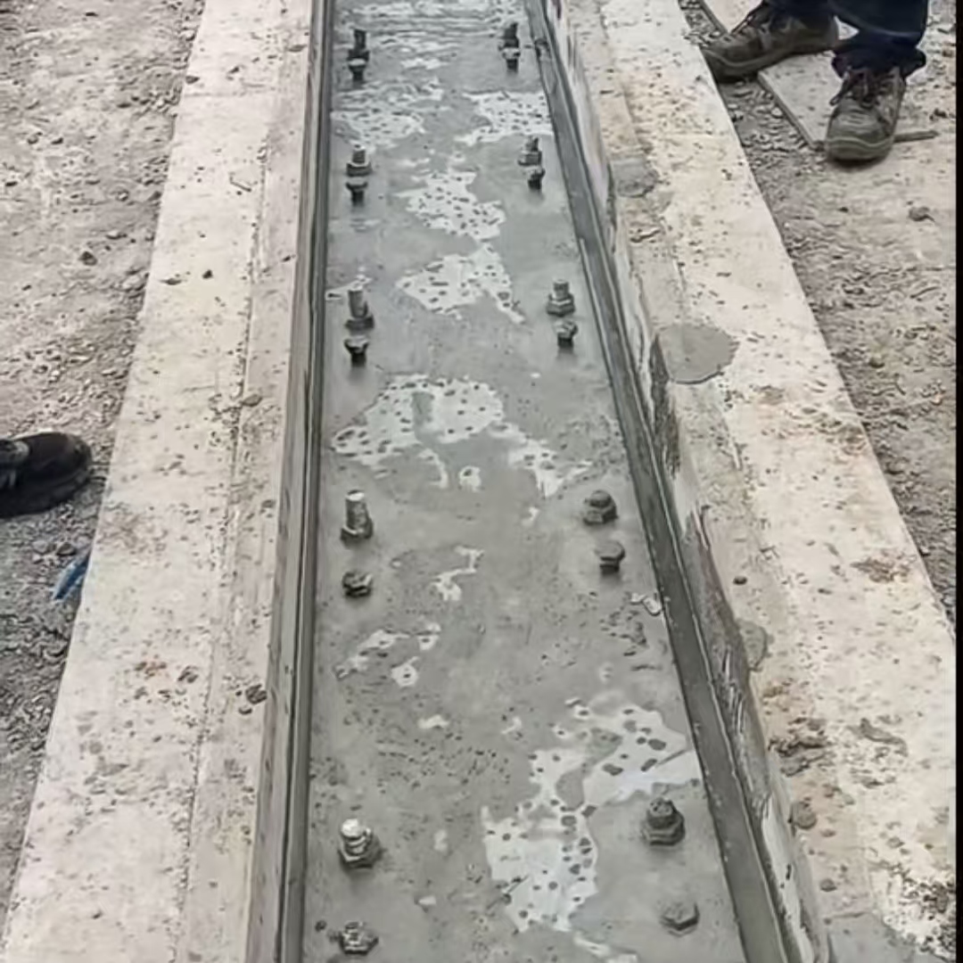 商南港口码头起重机龙门吊重型机械设备稳固用早强快凝轨道胶泥